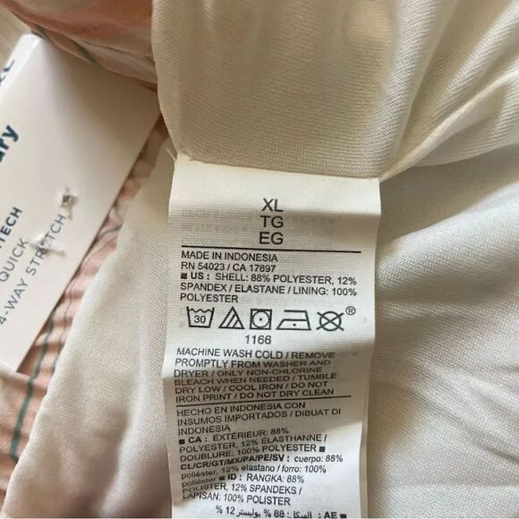 Old Navy Mid-Rise StretchTech Swirl Pop Dolphin-Hem Run Athletic Shorts SZ XL - Picture 11 of 12